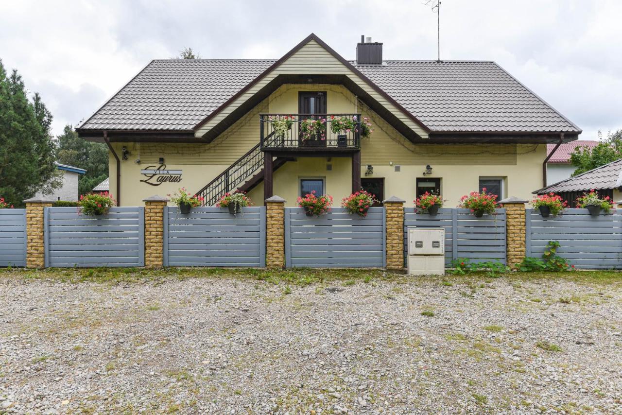 Vila Laurus Palanga Buitenkant foto